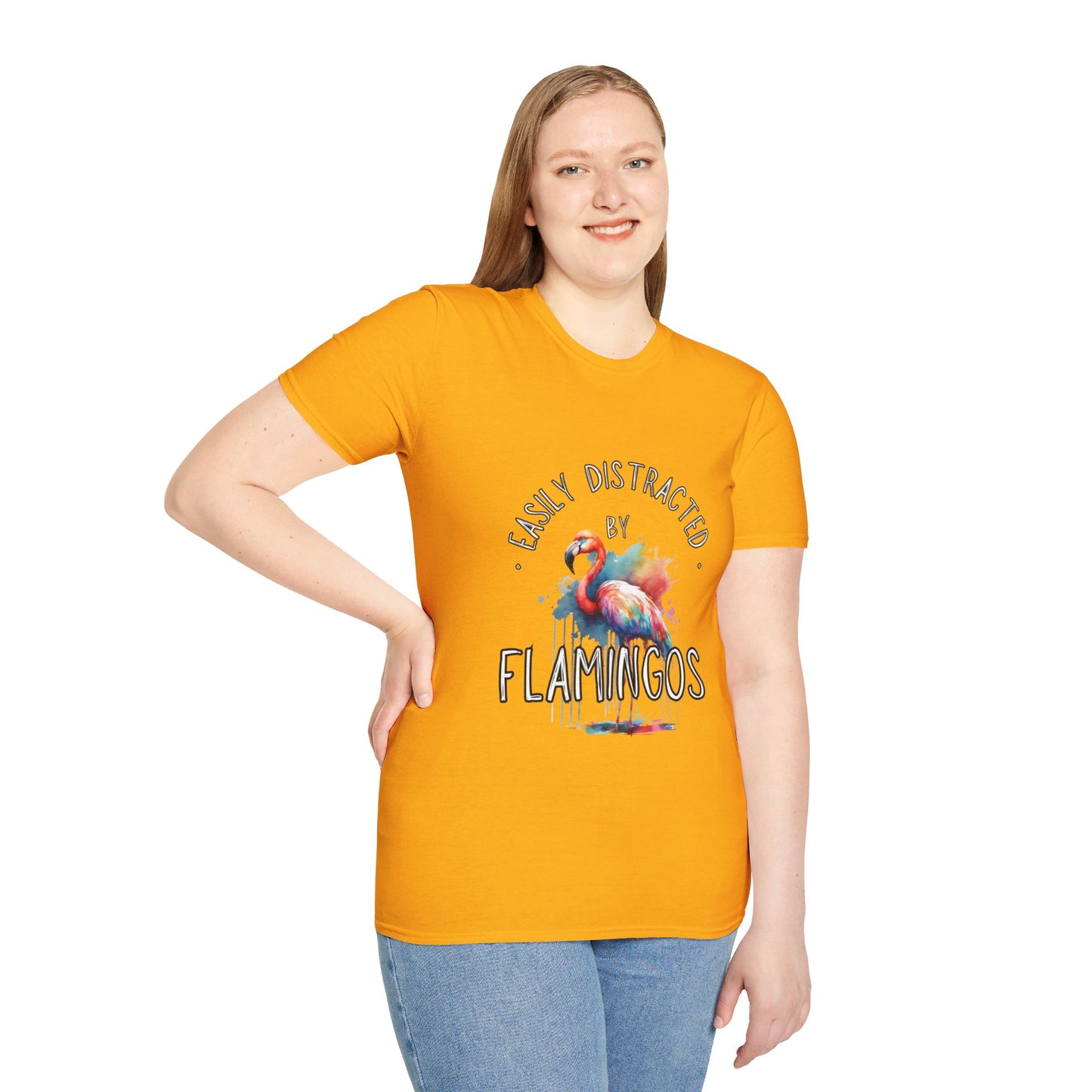 Easily distracted - Flamingos - Unisex Softstyle T-Shirt