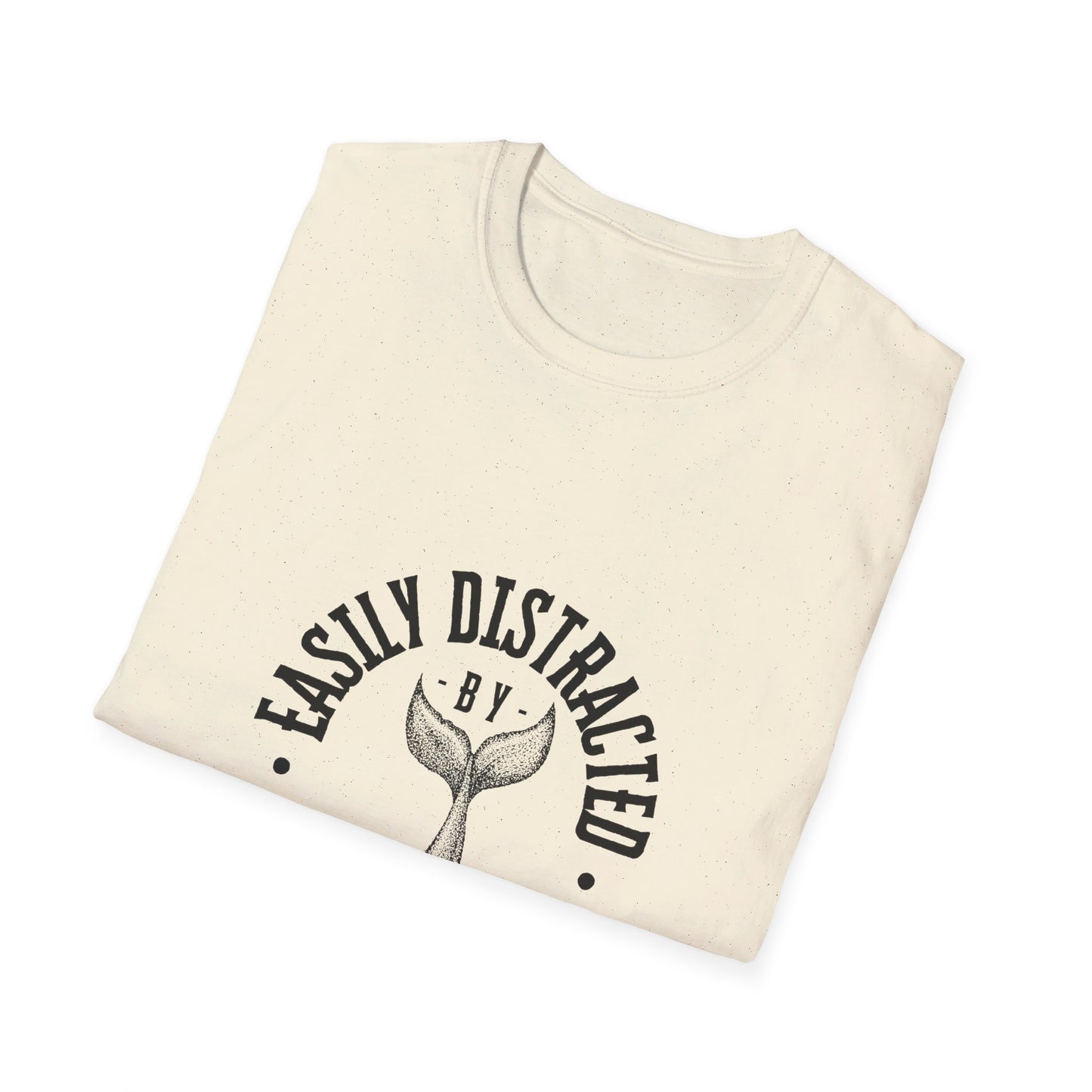 Easily distracted - Whales - Unisex Softstyle T-Shirt