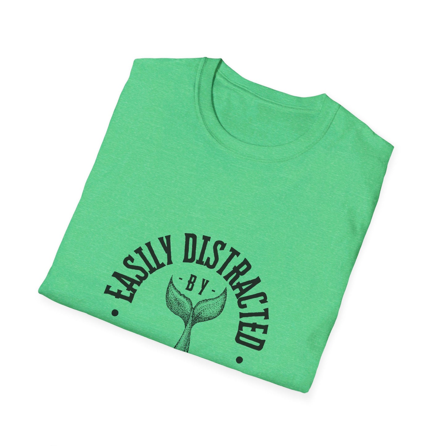 Easily distracted - Whales - Unisex Softstyle T-Shirt