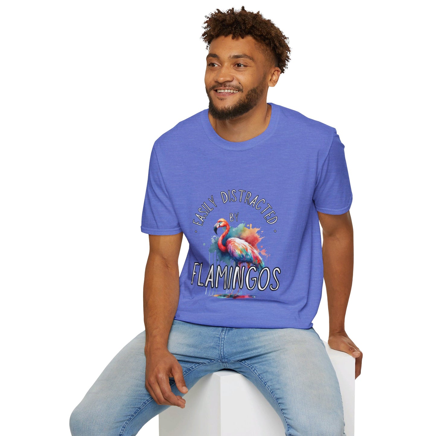 Easily distracted - Flamingos - Unisex Softstyle T-Shirt