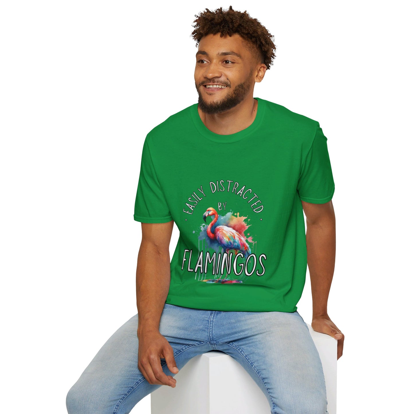 Easily distracted - Flamingos - Unisex Softstyle T-Shirt